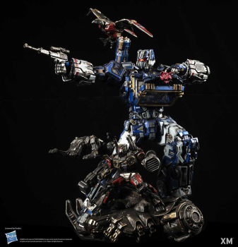 XM Studios Soundwave
